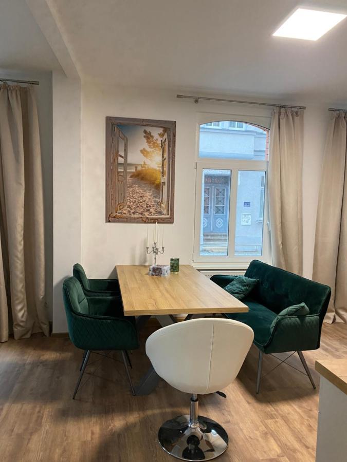 Schwartz Gmbh Apartment ไกรซ์ ภายนอก รูปภาพ